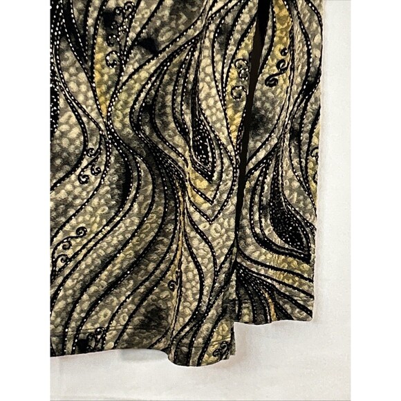 C.L.O.T.H.E.S. Black and Gold lightweight knit top  Size SMALL Metallic accent - Picture 6 of 10